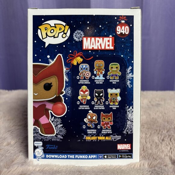 Funko POP! Marvel's Gingerbread Scarlet Witch - #940 - Picture 3 of 5